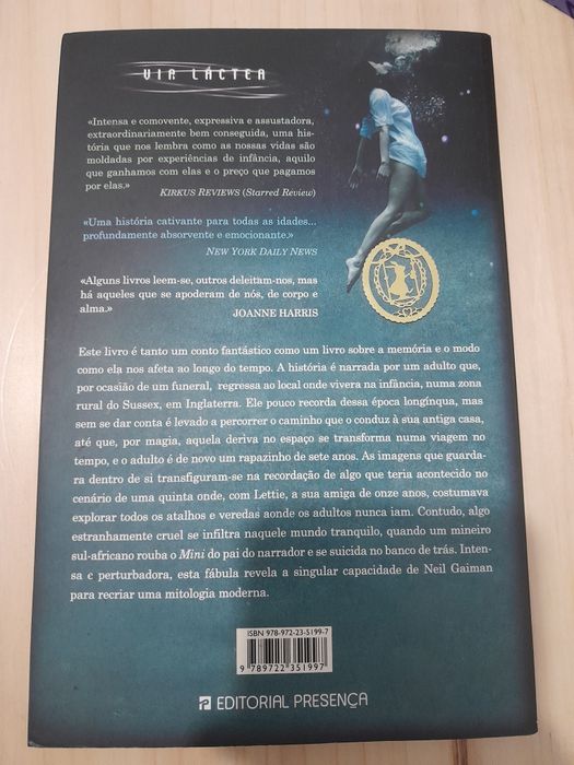 "O Oceano no Fim do Caminho" de Neil Gaiman