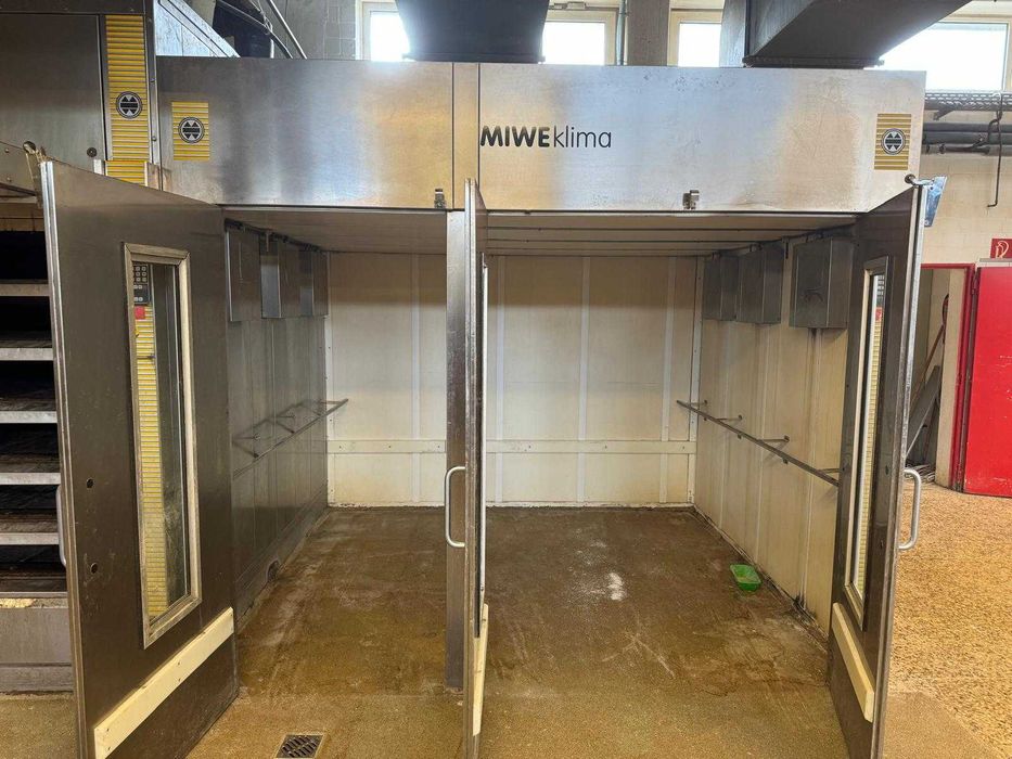 Piec piekarniczy Miwe 12m2 z garownią