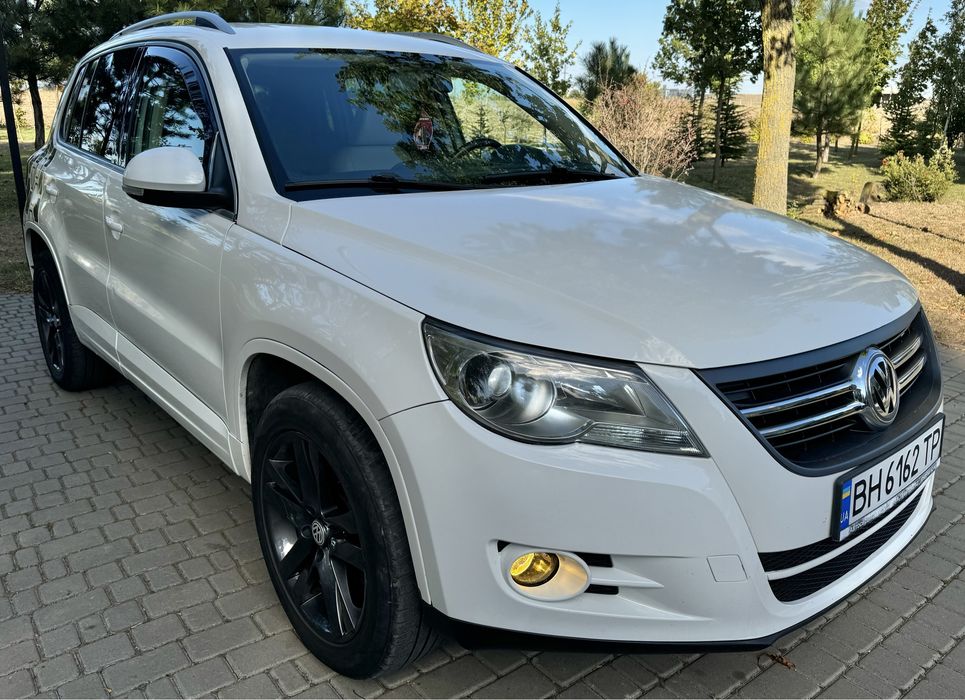 Продам Volkswagen Tiguan 2.0 TFSI