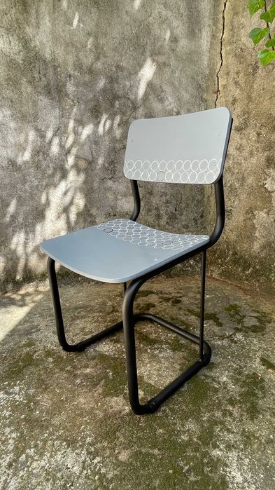 Retro Cadeira Escola - renovada
