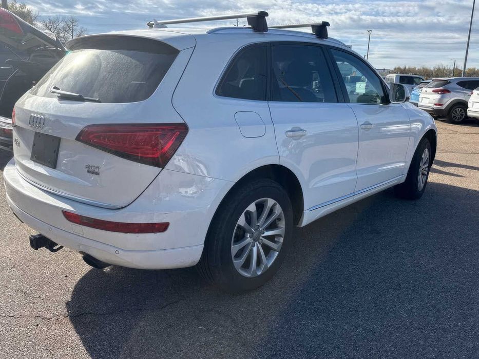 Audi Q5      2016