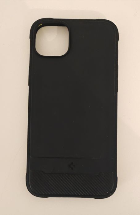 Capa SPIGEN - iPhone 14 Plus - Rugged Armour - MAGFIT