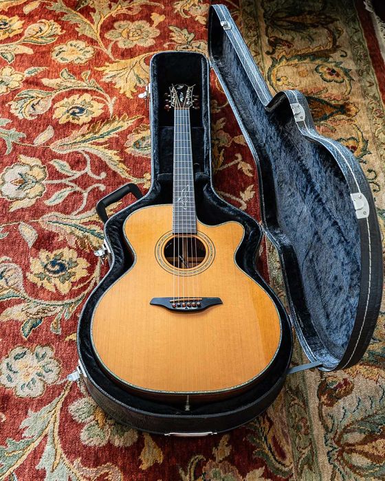 Gitara Furch S 25 CR cut