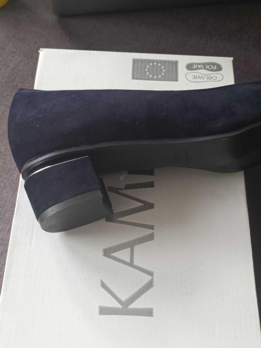 Czółenka Granatowe Nowe