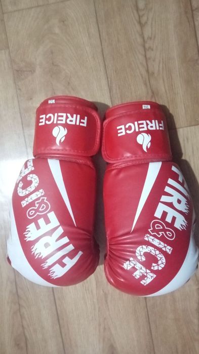 Боксерські рукавиці