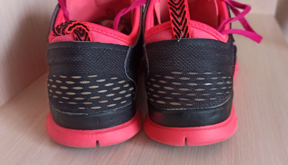 Кроси nike free 5.0