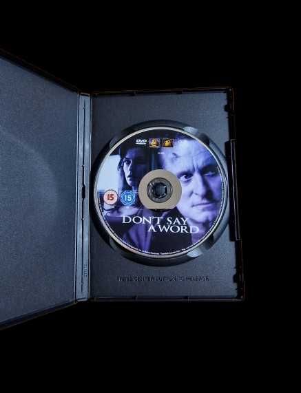 NEM UMA PALAVRA (Michael Douglas/Brittany Murphy)