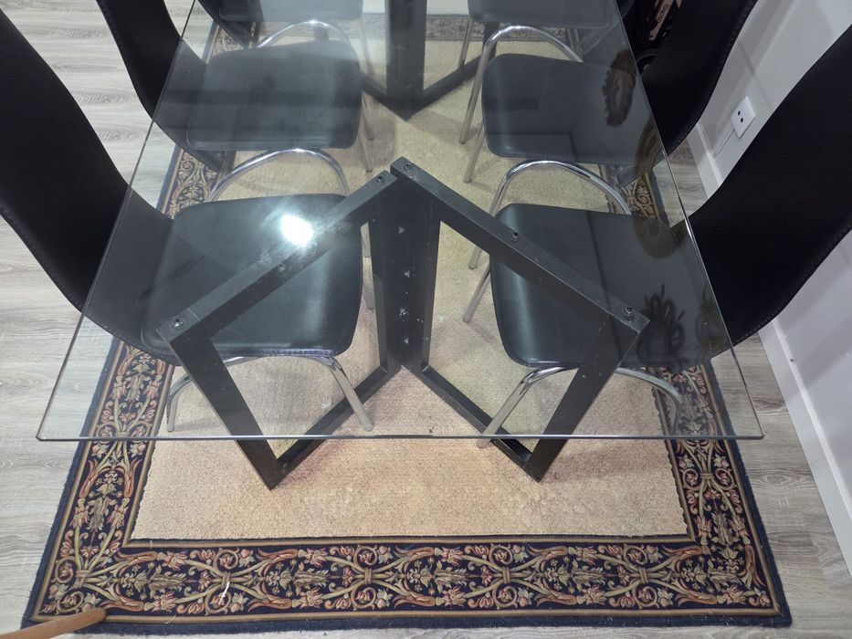 Mesa em vidro grande