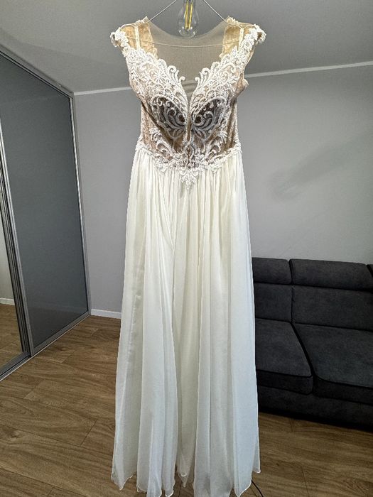 Suknia ślubna model DIANA DALMACJA