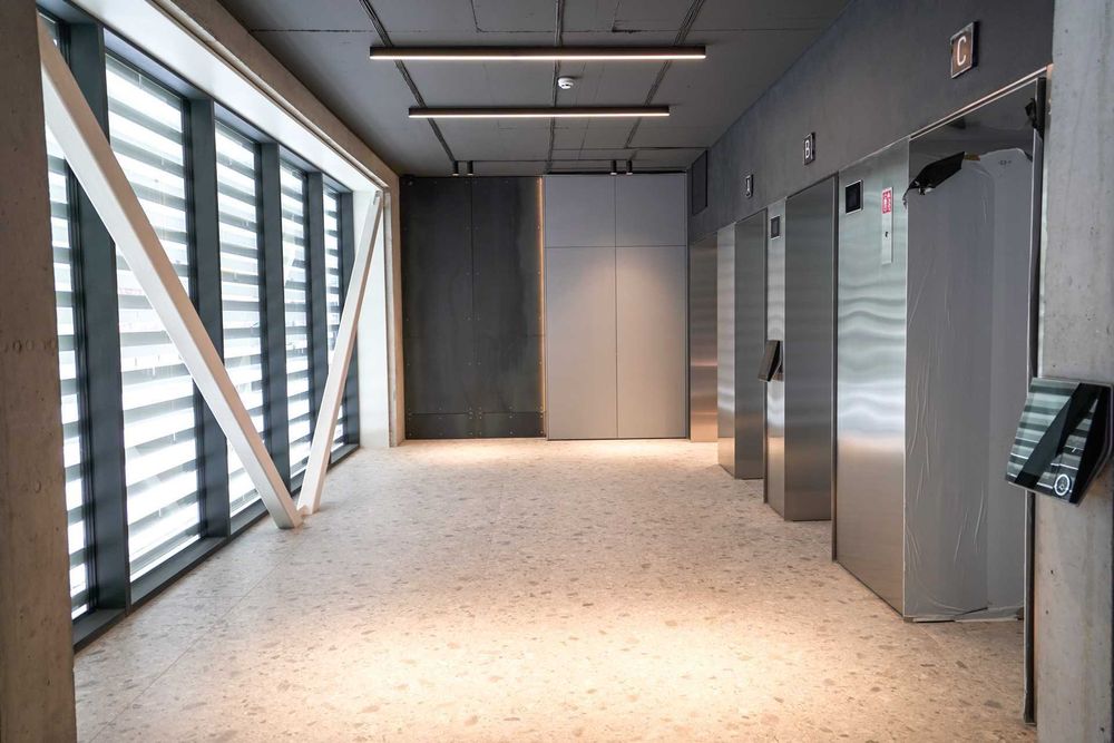 Оренда офісу на вул.Кульпарківська,1000м2 Генератор!!!