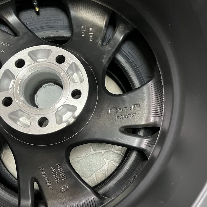 Хороший практично новий комплект дисків R18.5.114,3 hyundai , kia