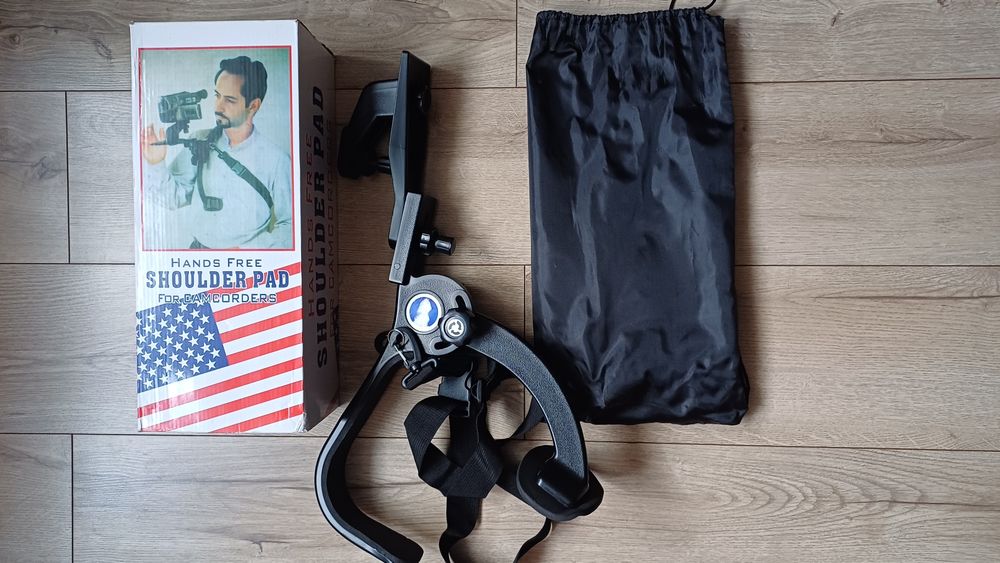 Uchwyt do kamery | aparatu - naramiennik - nowy