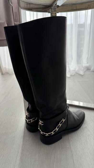 Сапоги chanel кожанные