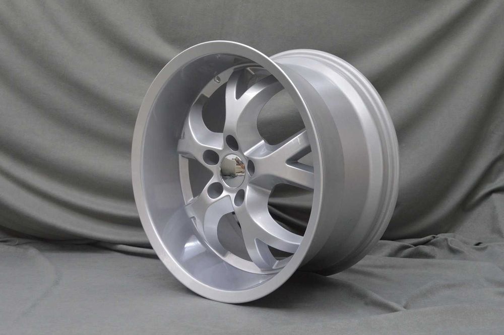 Felgi MODEL:722 18'' 9,5J ET35 5x112 SILVER