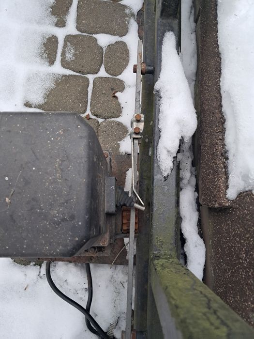 Silnik napęd automat do bramy 5x pilot 2x klucz