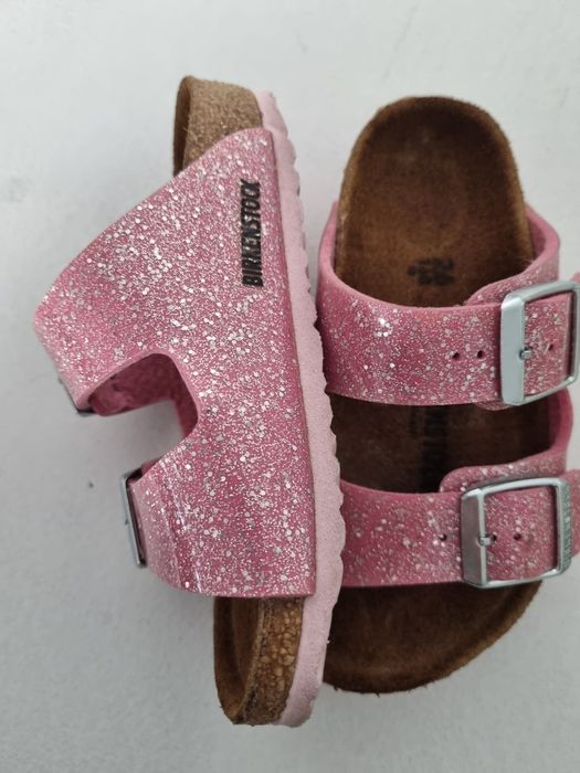 Birkenstock t26 como novas sandálias