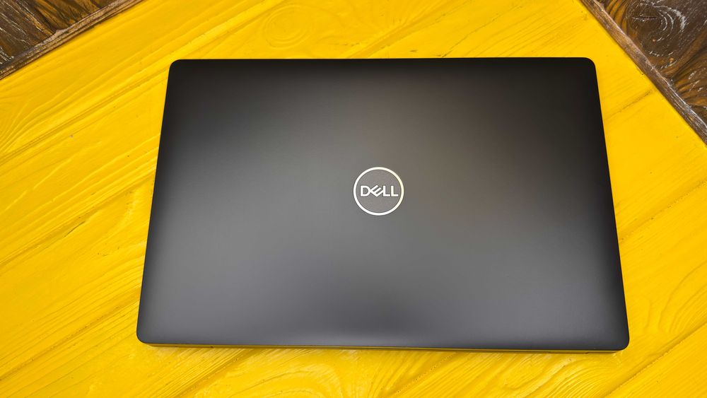 АКЦІЯ! Ноутбук Для Роботи і Навчання Dell Latitude 5500 /Core i7-8665u