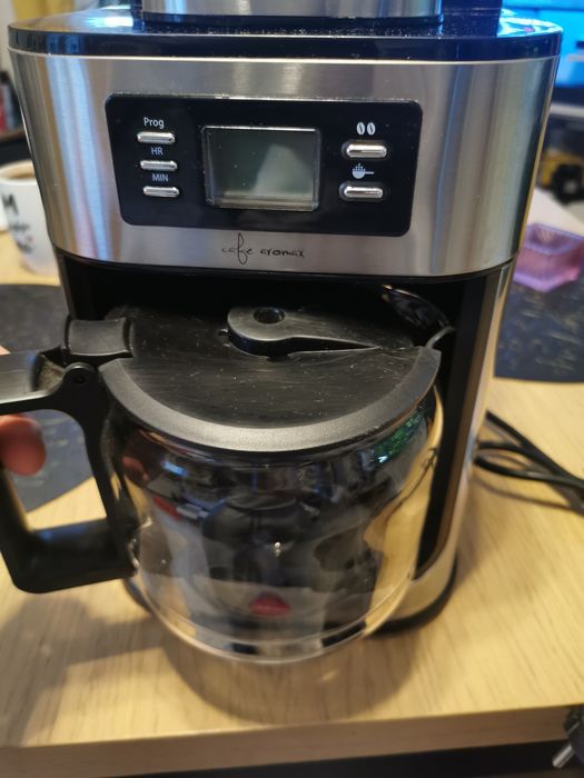 Ekspres do kawy Eldom Cafe Aromax KA500 – wbudowany młynek