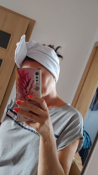 Opaska chustach na głowę