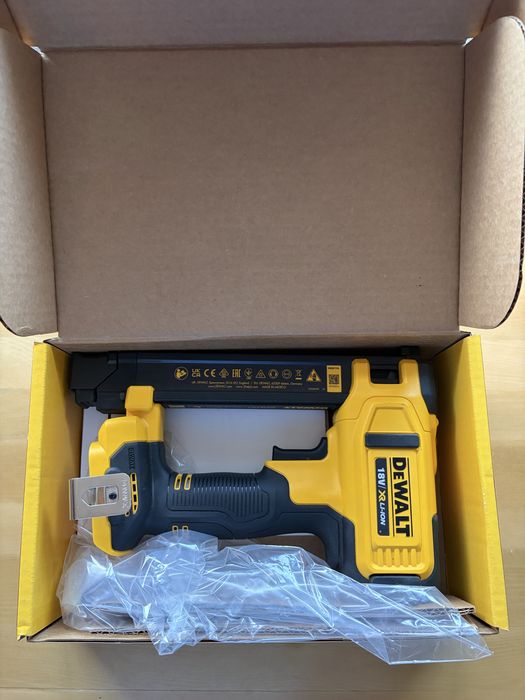 Zszywacz DEWALT 18V okazja