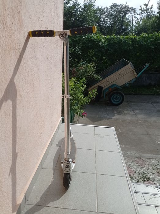 Продам самокат для підлітка