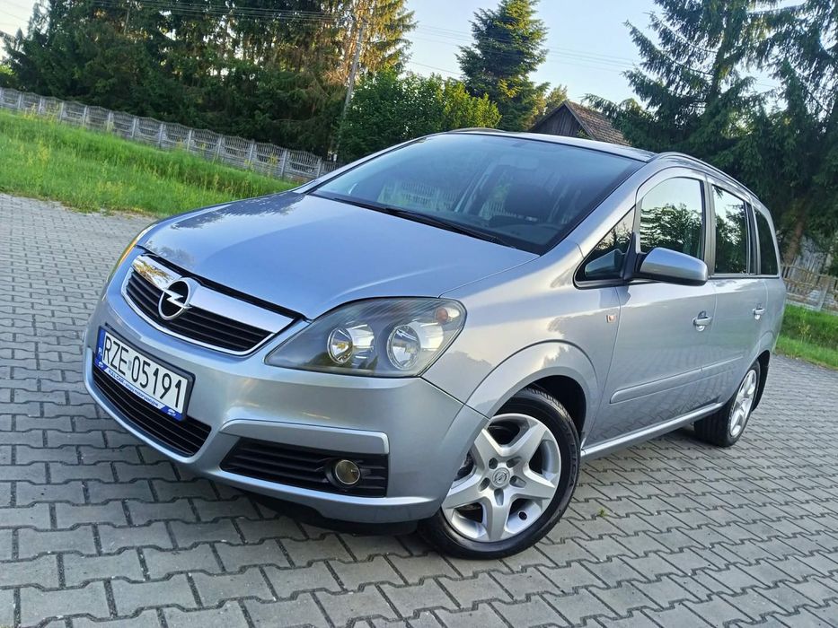 Opel Zafira *LPG*7OS*Edition*Włochy*BEZ KOROZJI*Doinwestowana*JAK NOWA*!