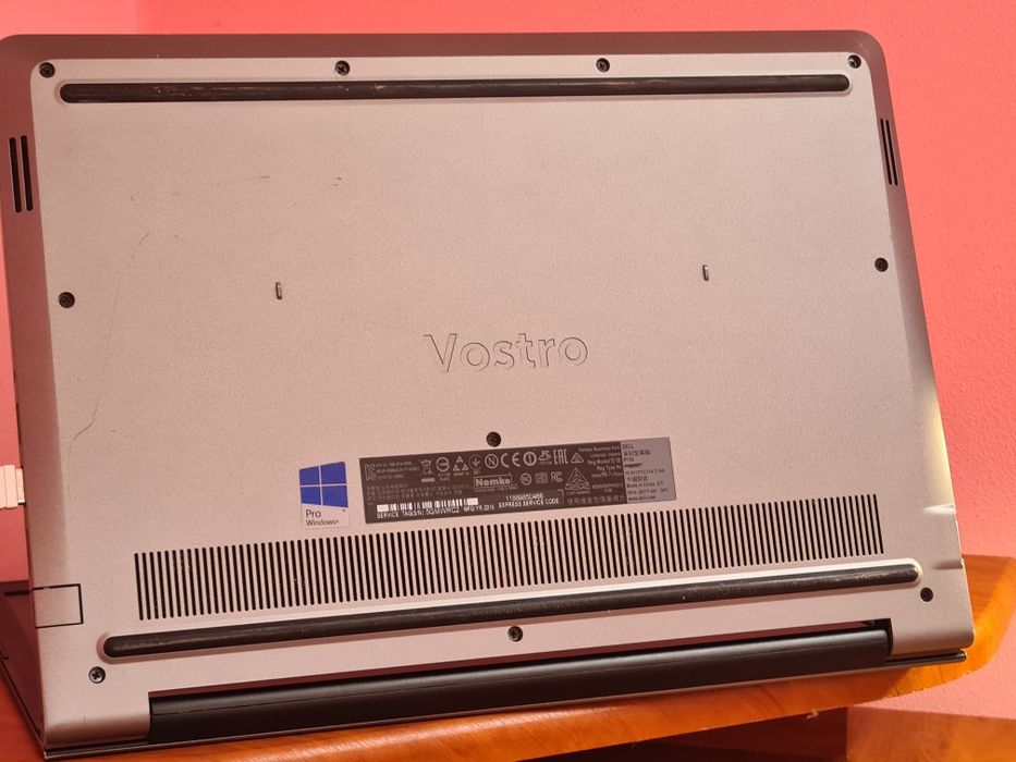 DeLL Vostro 5468 i5 7200u 8/256