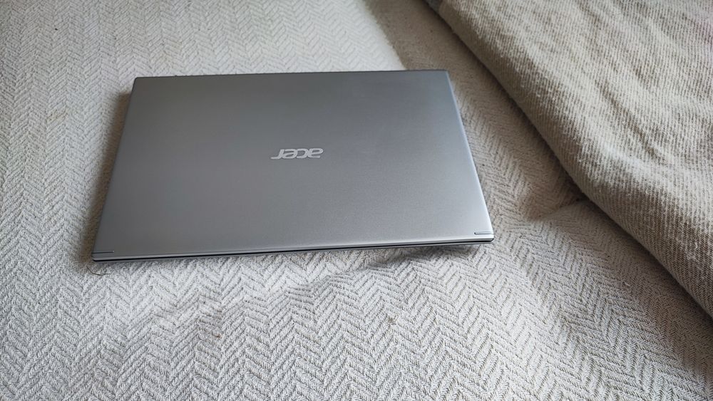 Laptop Acer aspire 5 11 generacja i5