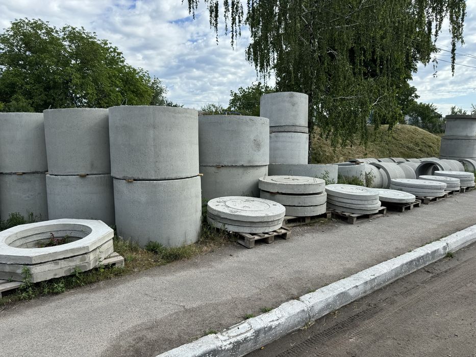 Бетонні кільця 0.6-2 м. Доставка , монтаж