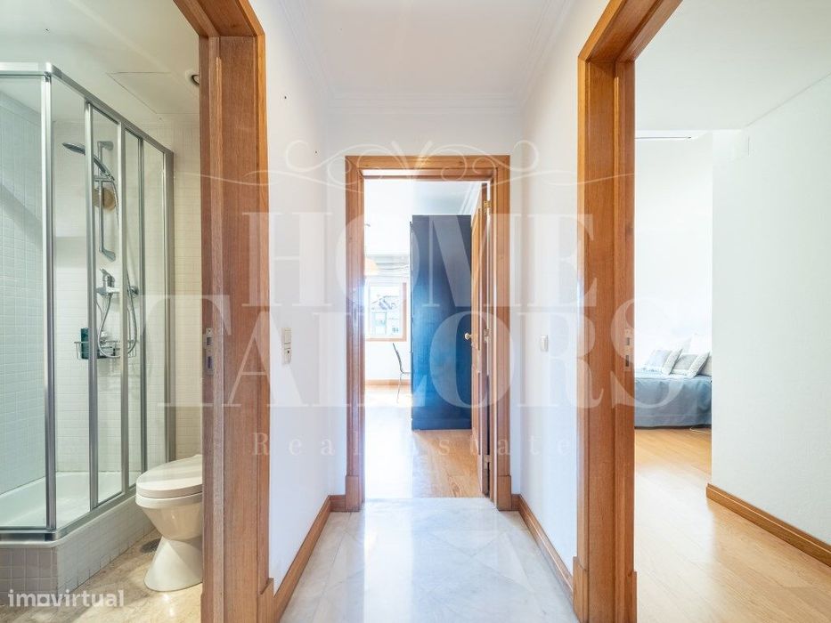 Apartamento T2 com Garagem e Arrecadação , Sala de Estar e Jantar e...