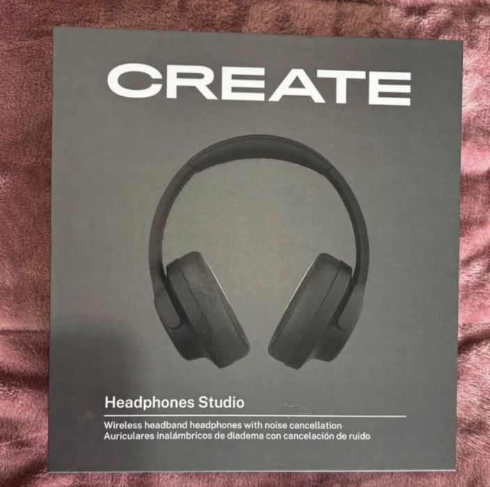 Headphones create com cancelamento de ruído