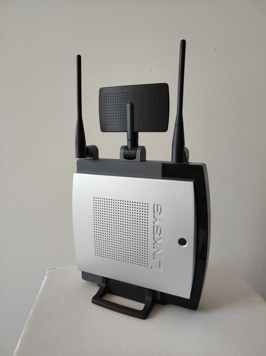 Router Linksys Cisco WRT300N v2 – Wireless-N até 300 Mbps64740936572546122