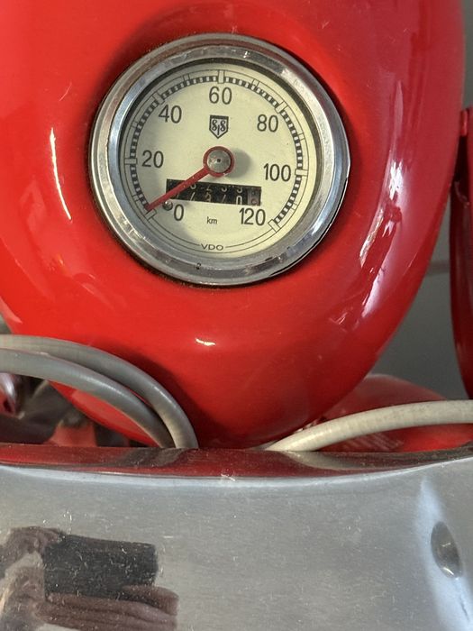 SACHS V5 sport restaurada sem nada para fazer