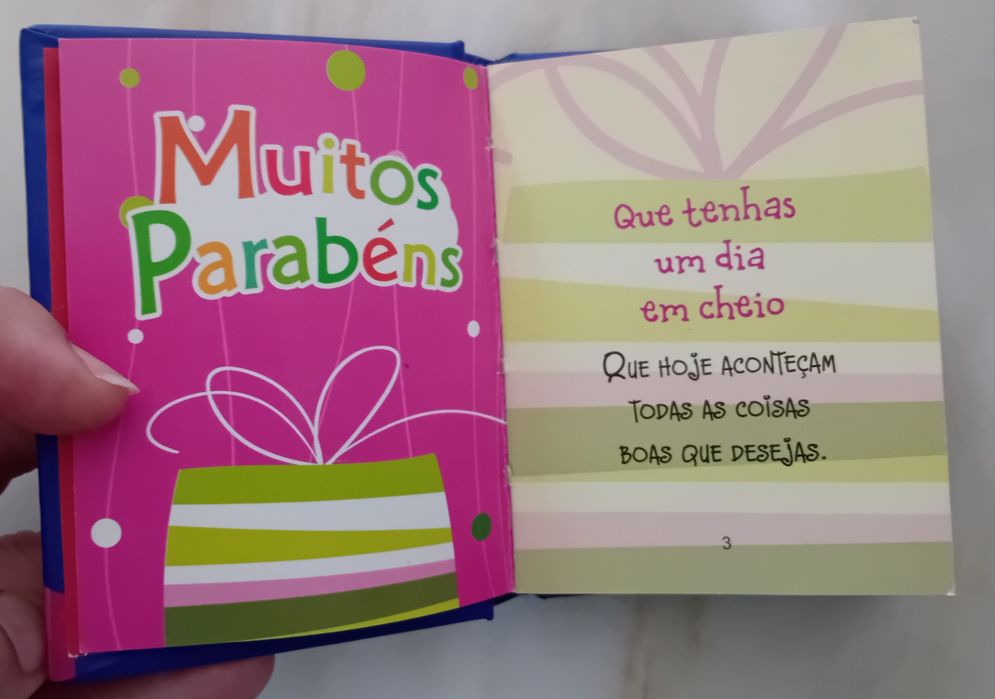 Livro "Parabéns" Novo para oferecer