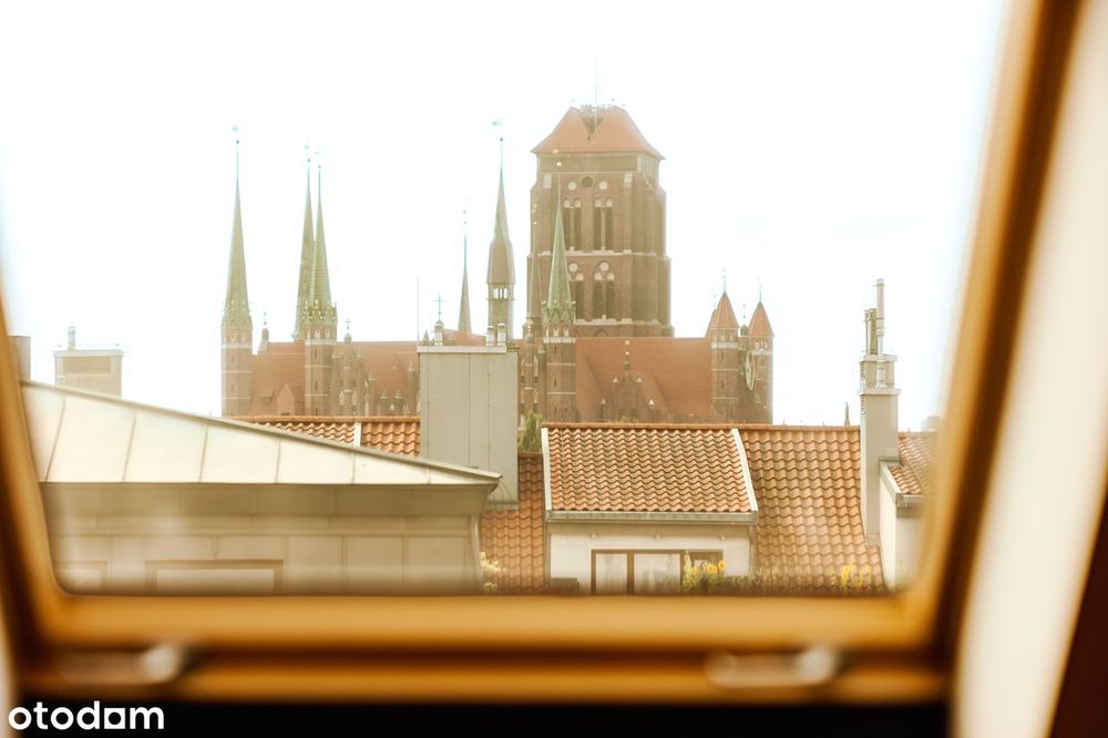 120m2; 2 łazienki; 2 tarasy; 2 stronne; 2 m.w hali; jak nowe