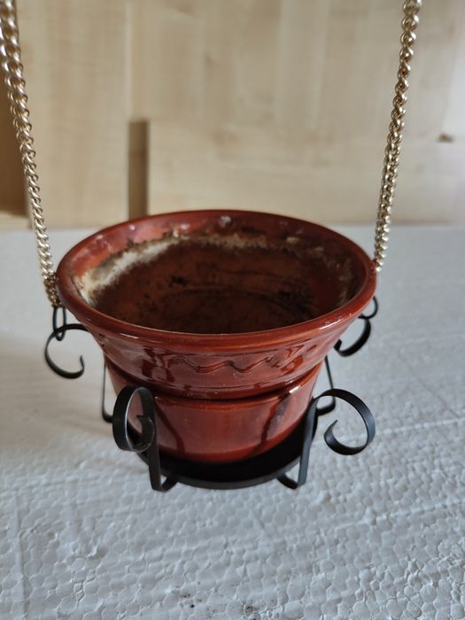 Керамічні  горщики для вазонів