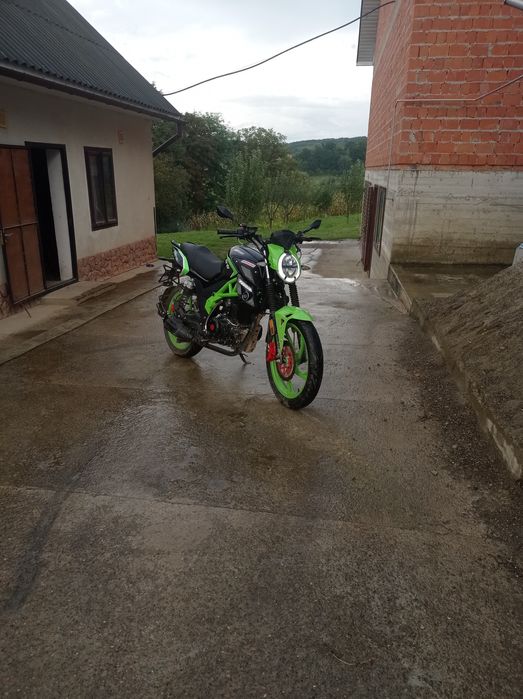 Мотоцикл Mustang XTREET 250