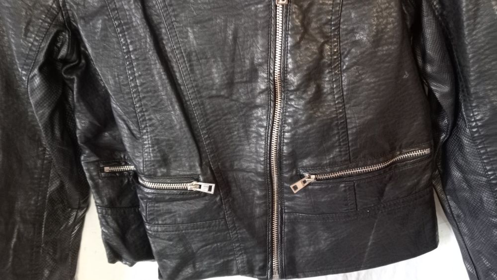 Куртка кожаная на девочку косуха.