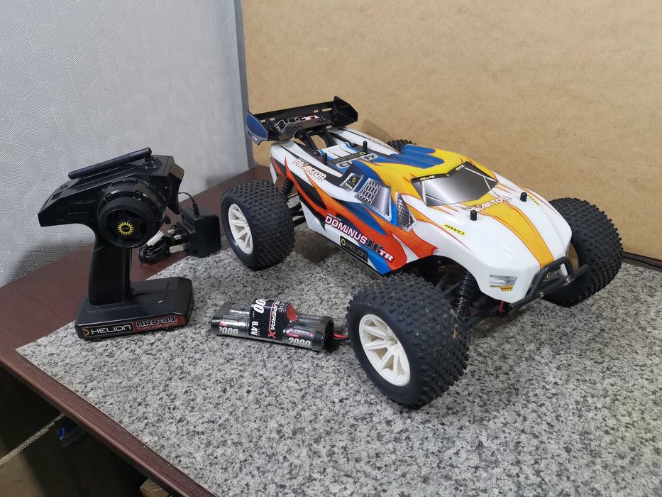 RC машинка Helion Dominus 10TR Brushless 1/10 безколекторна траггі