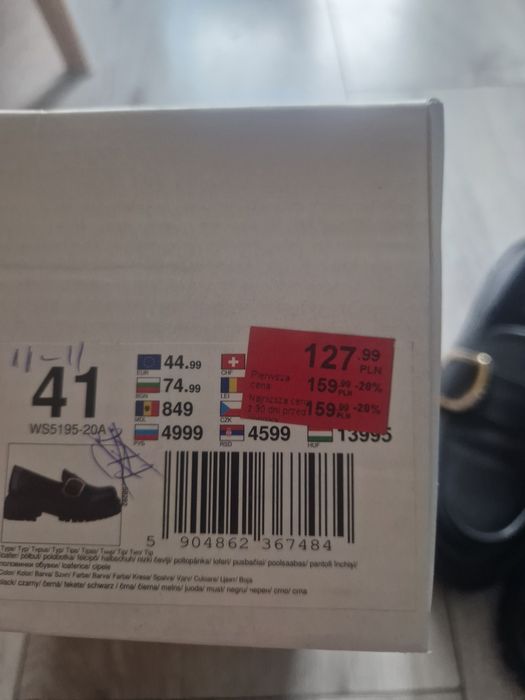 Nowe buty DeeZ mokasyny 41