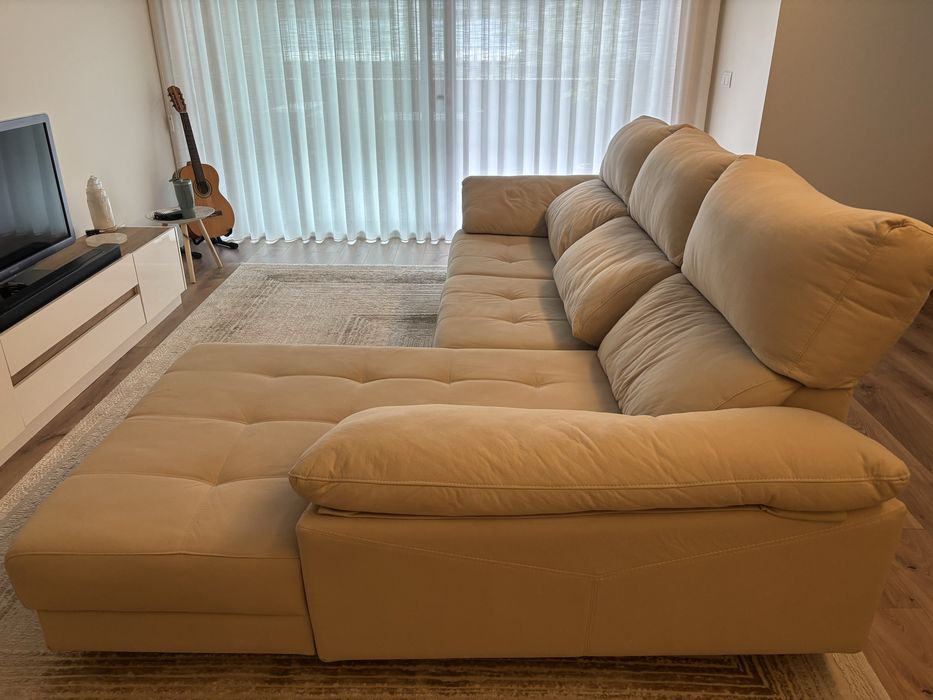 Sofa 3 lugares com chaise longue