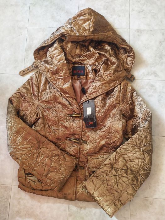 Новая куртка С,М