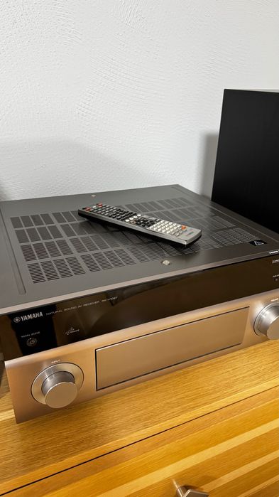 Yamaha RX-V1067 Magnat Monitor A