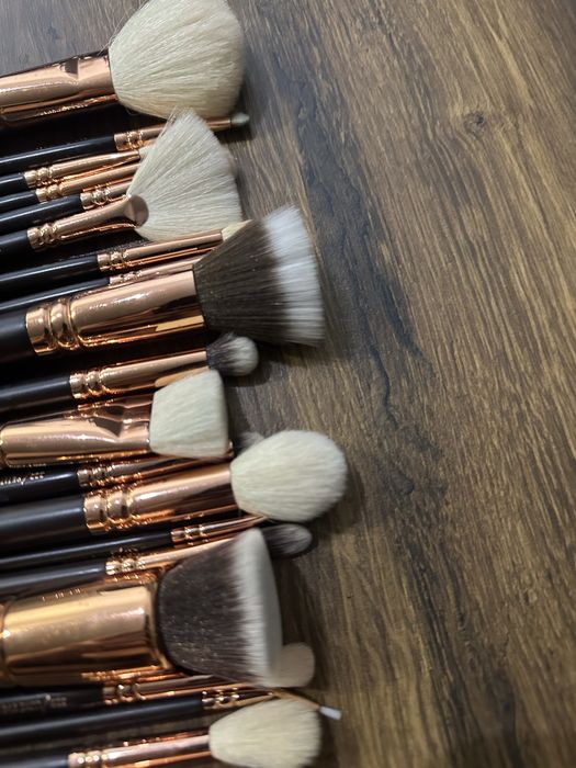 Пензлі для макіяжу ZOEVA ( кисти для макияжа)