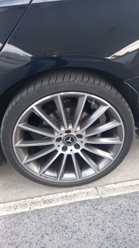 4 Jantes R20 Mercedez AMG + Pneus baixo perfil