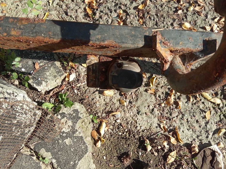 Фаркоп Гольф 3 универсал