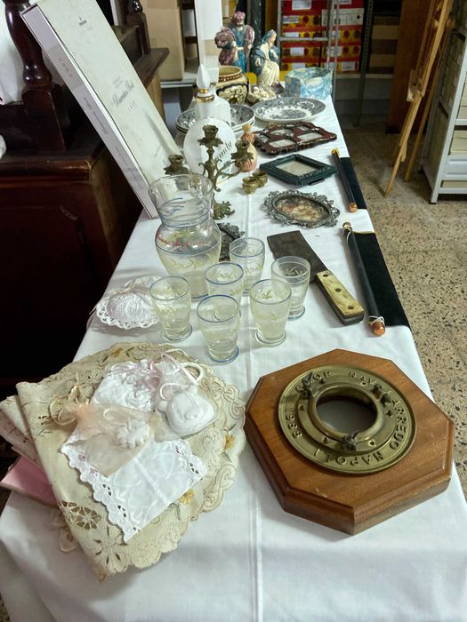 Venda de Novo e Vintage - Utilidades