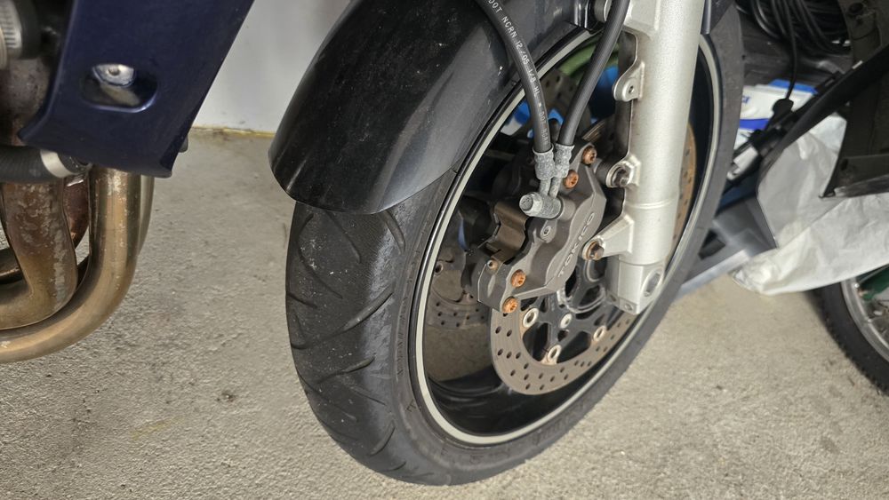MOTO Suzuki Gsx 600 excelente