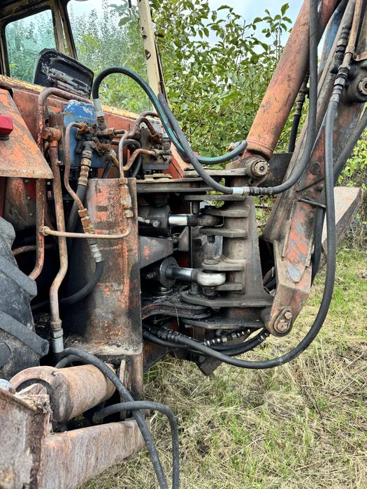 Продам Ескаватор ЮМЗ-6