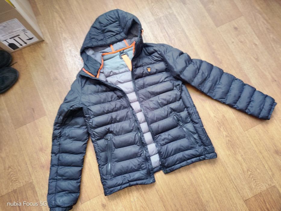 Куртка пуховик фірмова тепла зимова